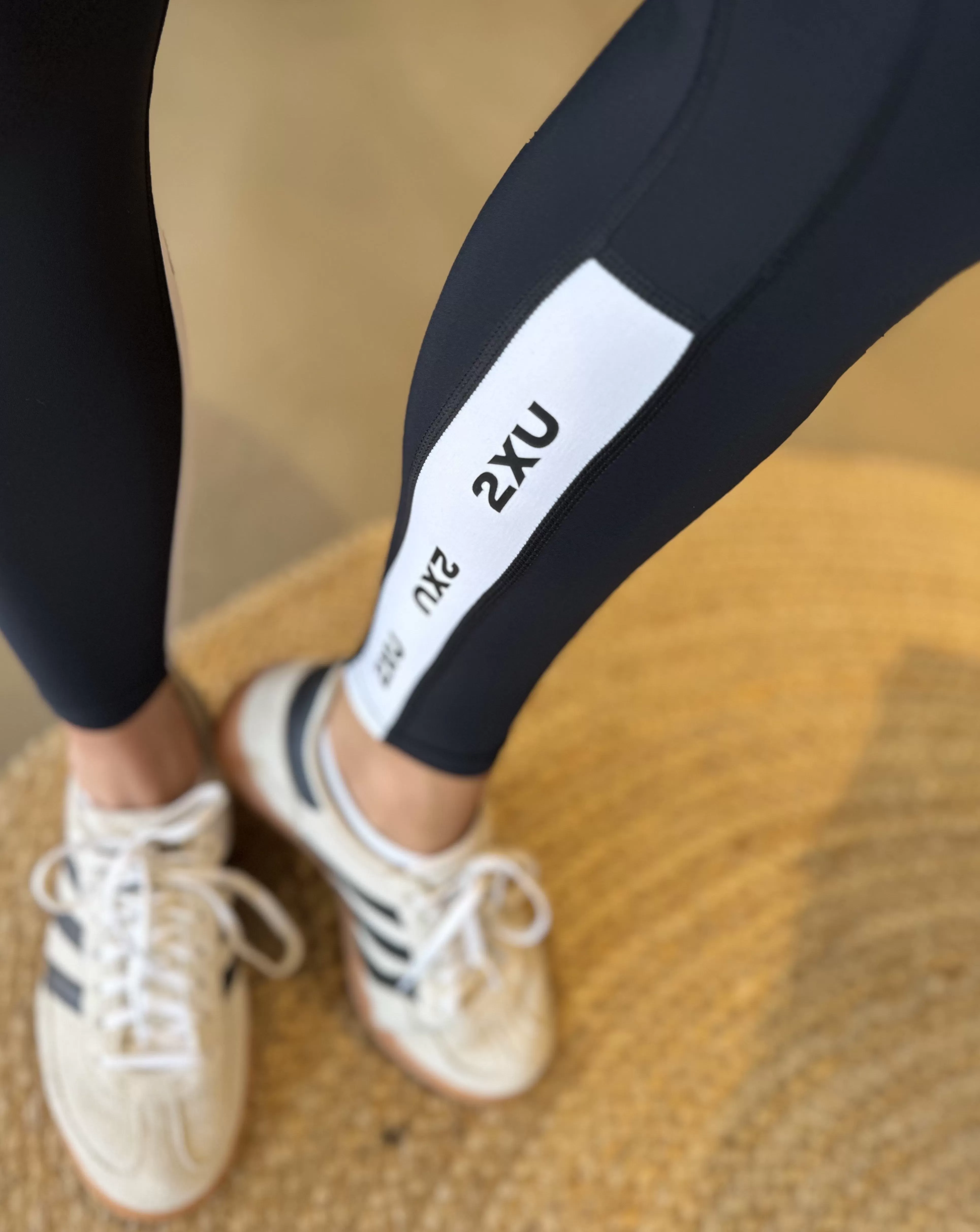 Form Inline Hi Rise Compression Tights