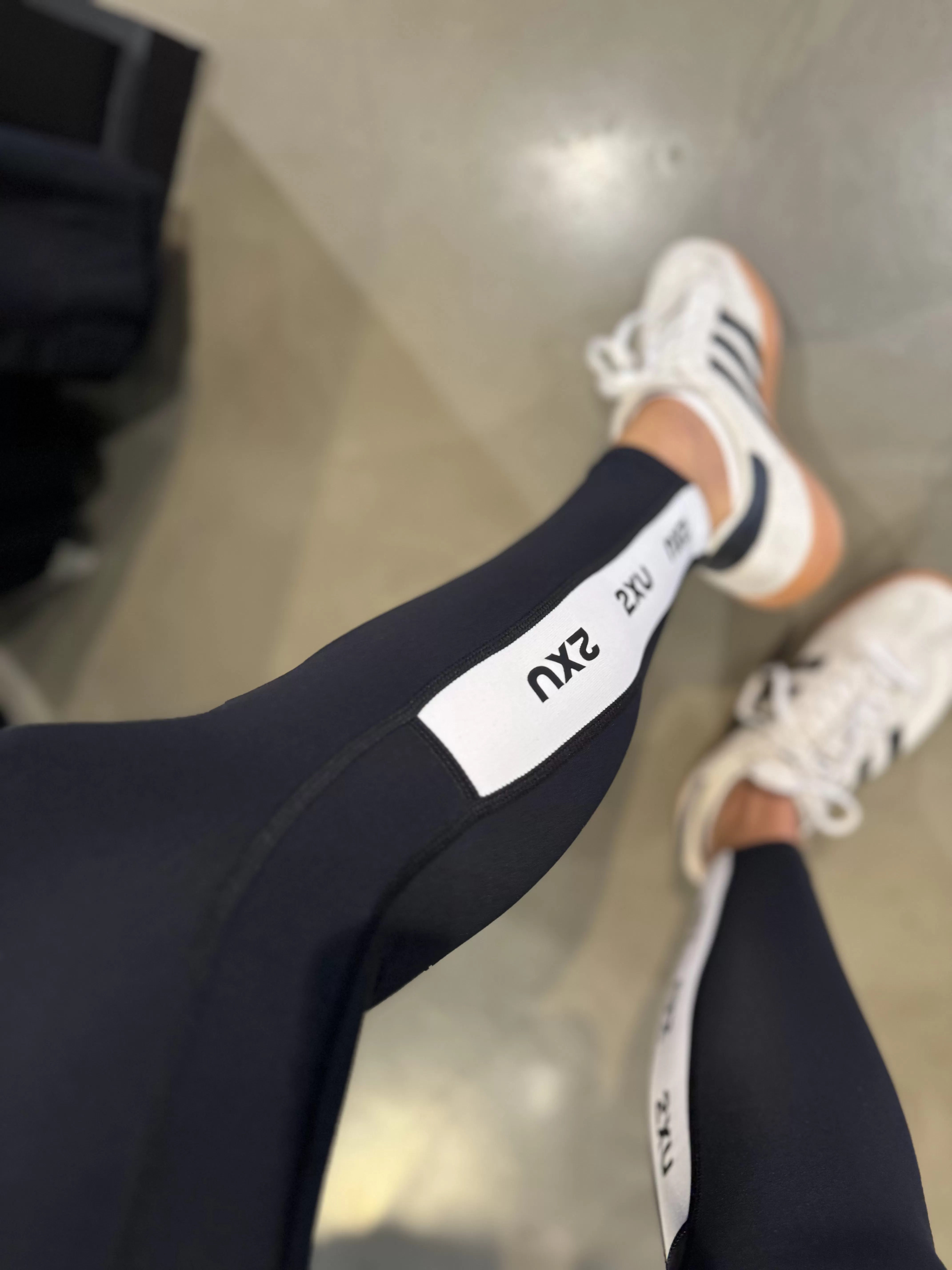 Form Inline Hi Rise Compression Tights