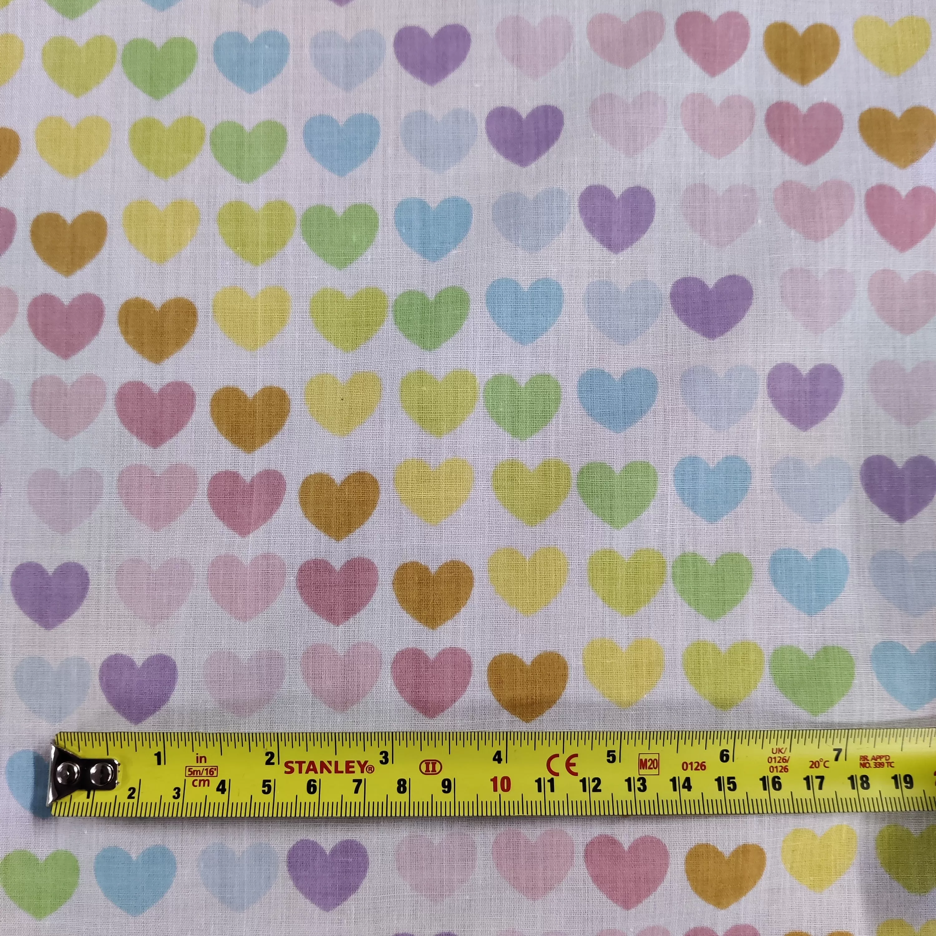 FS886 Pastel Rainbow Hearts Polycotton