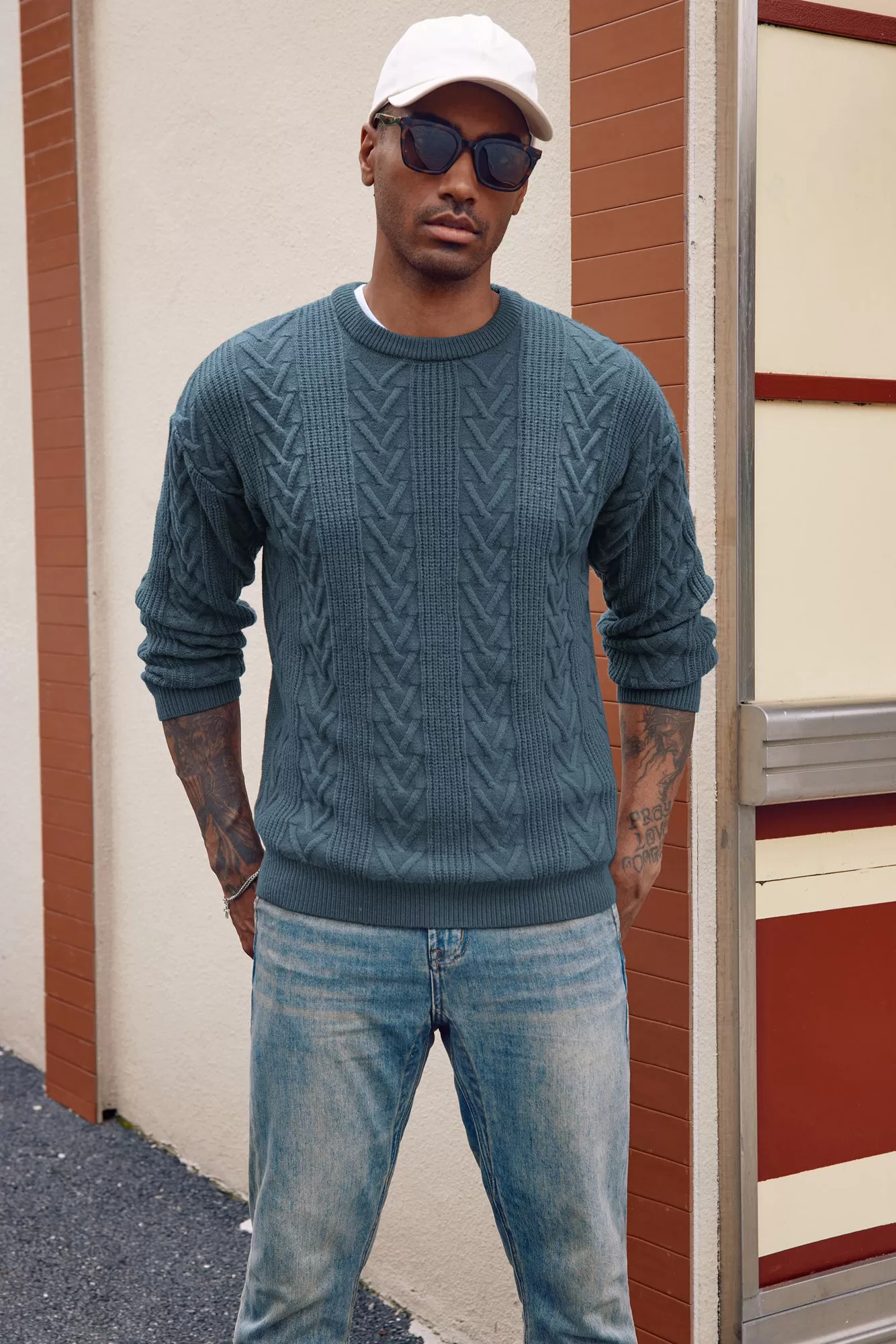 Mens Crewneck Sweater Casual Cable Knit Pullover Sweater Drop Shoulder Solid Knitted Sweaters