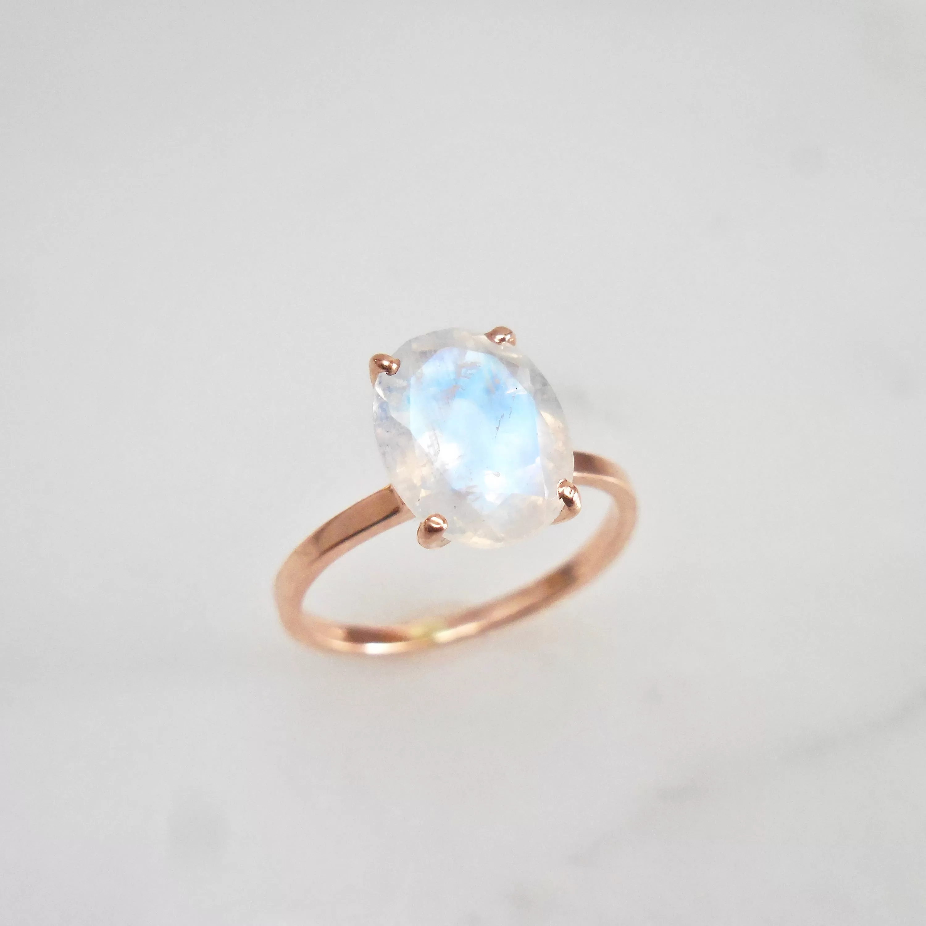 Oval Moonstone Solitaire Ring - 10x8 mm Moonstone Ring - Moonstone Gold Ring