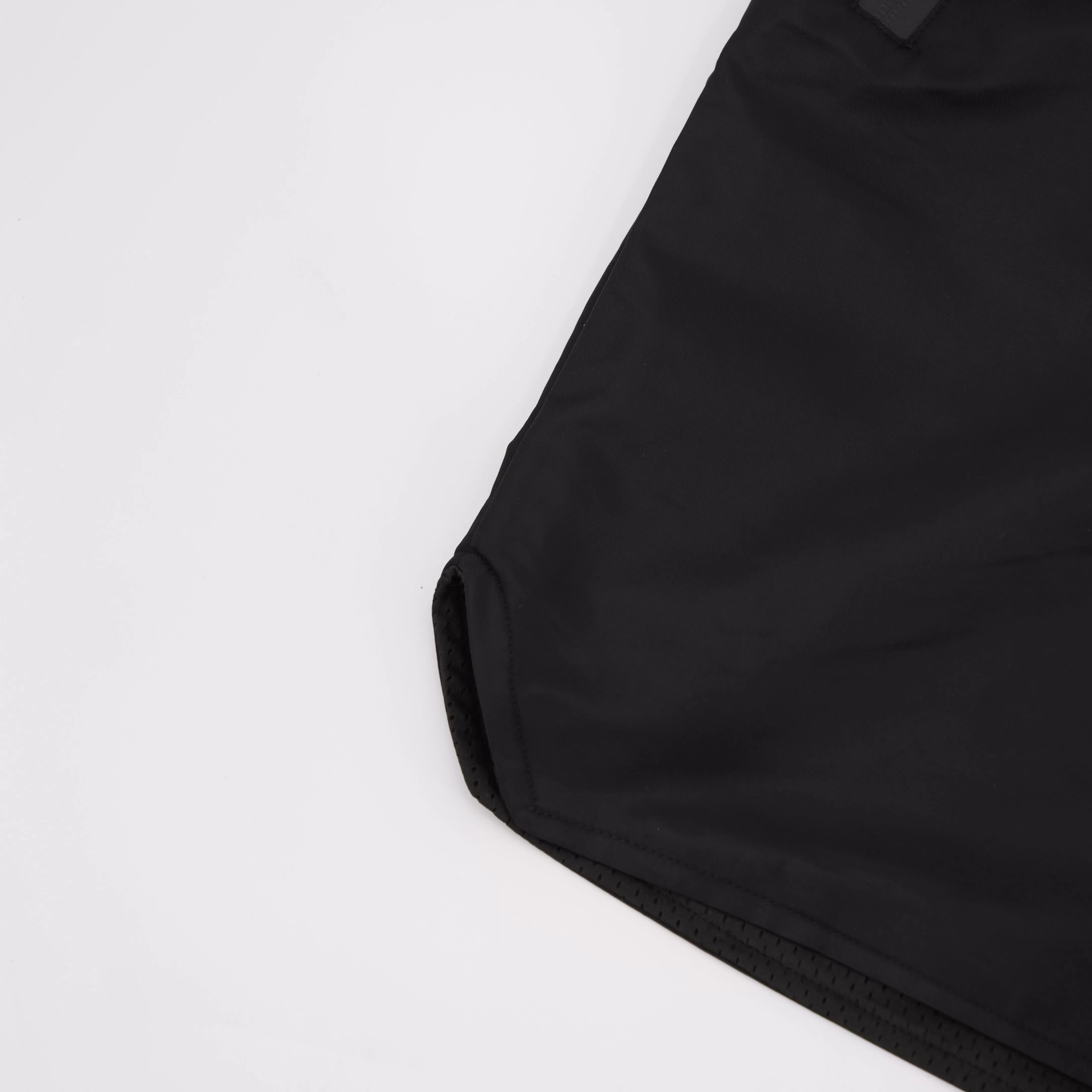 RUNNER SHORTS BLACK