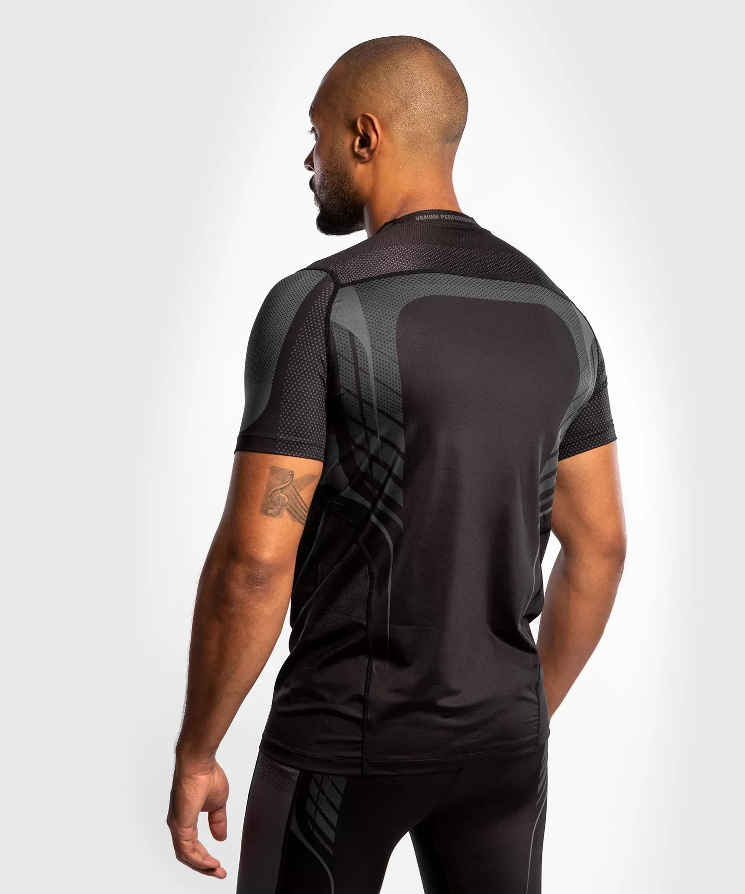 Venum Athletics Dry Tech T-shirt – Black/Gold