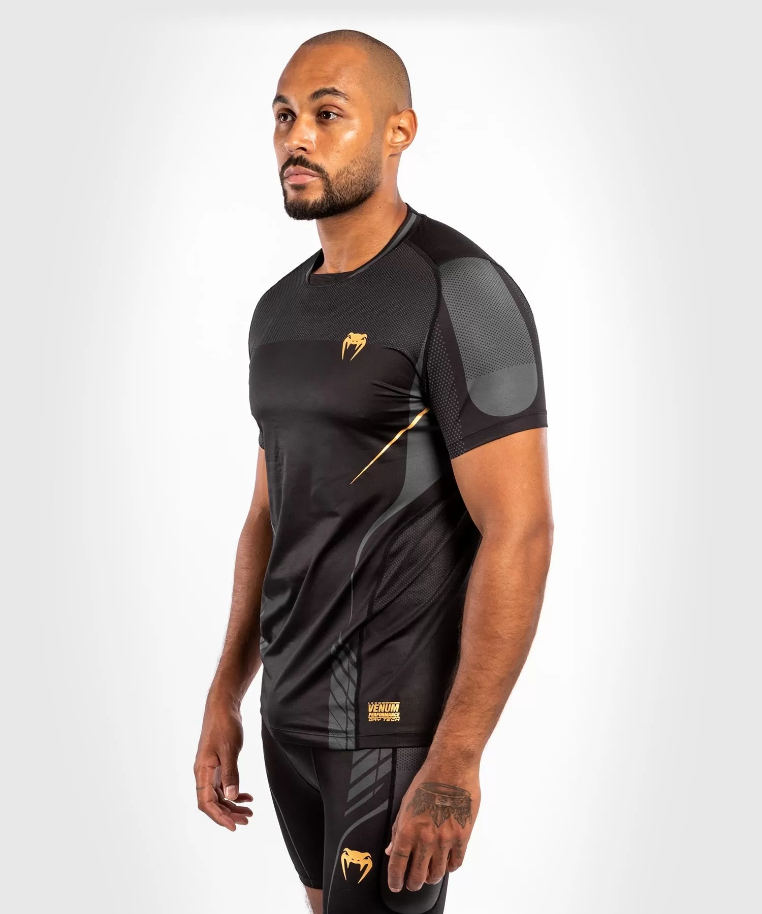 Venum Athletics Dry Tech T-shirt – Black/Gold